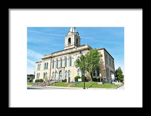 denisew428's tweet photo. #springfieldtennessee courthouse available for framing at:
https://t.co/GFeBreCKdL
#governmentbuildings #springforart #ThisSpringBuyArt #FineArtAmerica https://t.co/AIXO02SWFB