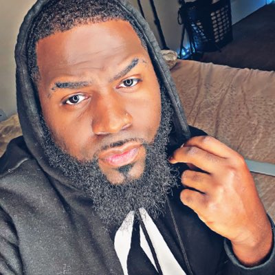 #NewProfilePic https://t.co/hjFufHaX7I<a href="/tag/newprofilepic"class="tags">#NewProfilePic</a>