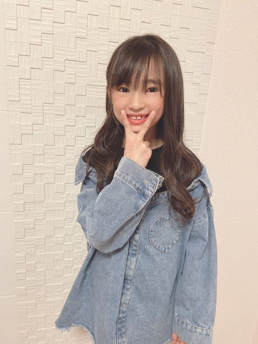 岩本ひまりのTwitter画像32