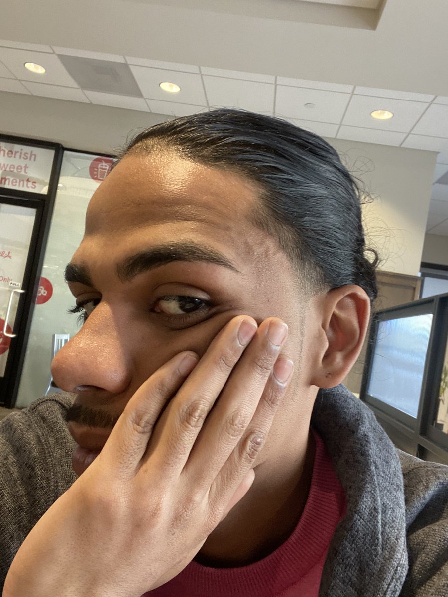QuackMane's tweet photo. Walked into the babe we shop with a photo of @WWERomanReigns left feeling like the Head Of The Table #freshline https://t.co/3dGg0G9dBo