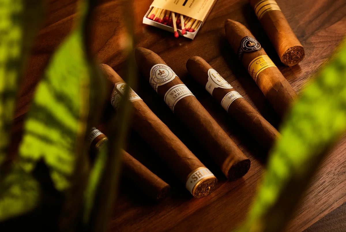 Sigars.com tweet media