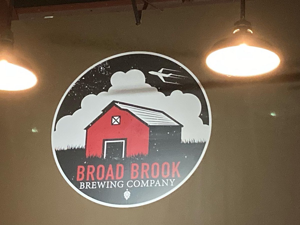 JoeJr57's tweet photo. Hey @lawnmowercrash Iโm at the @BroadBrookBrew for my Birthday ๐ฅณ๐ฐ๐ง๐๐ฐ๐ง๐๐๐ ๐๐๐๐๐บ๐ป
#broadbrookbrewery #Connecticut #broadbrookbrewing #Suffield #newengland #suffieldct #connecitcut_igers #newengland_igers #USA #brewery #America #NationalBeerDay https://t.co/Zs7zWfc4lP