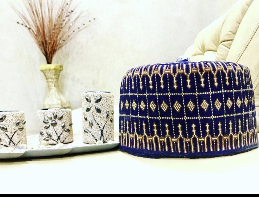 Kwatamdia_'s tweet photo. An exclusive Borno Cap designed by highly skilled cap makers. 

Price: N12,000 
Location: kaduna 
Nationwide delivery 

#kwatamdia #kwatamdia_cap #OPPOA96 #realmeGT2Pro #GBP #WeTheInvestors #kaduna #BTC https://t.co/QmWy5hBE5K