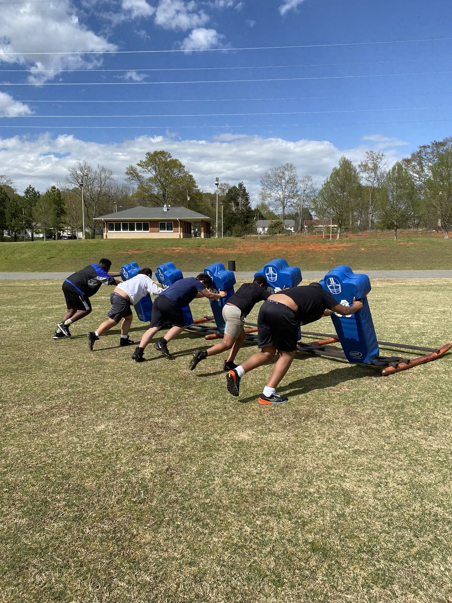ShelbyMiddleFB's tweet photo. “Coach Bowden can we get some sled work Today?”                                                 Class of 2027 - The work is real, the commitment is real, we win upfront first! #shelbyvseverybody #builtdifferent https://t.co/o9s9GeOCWz