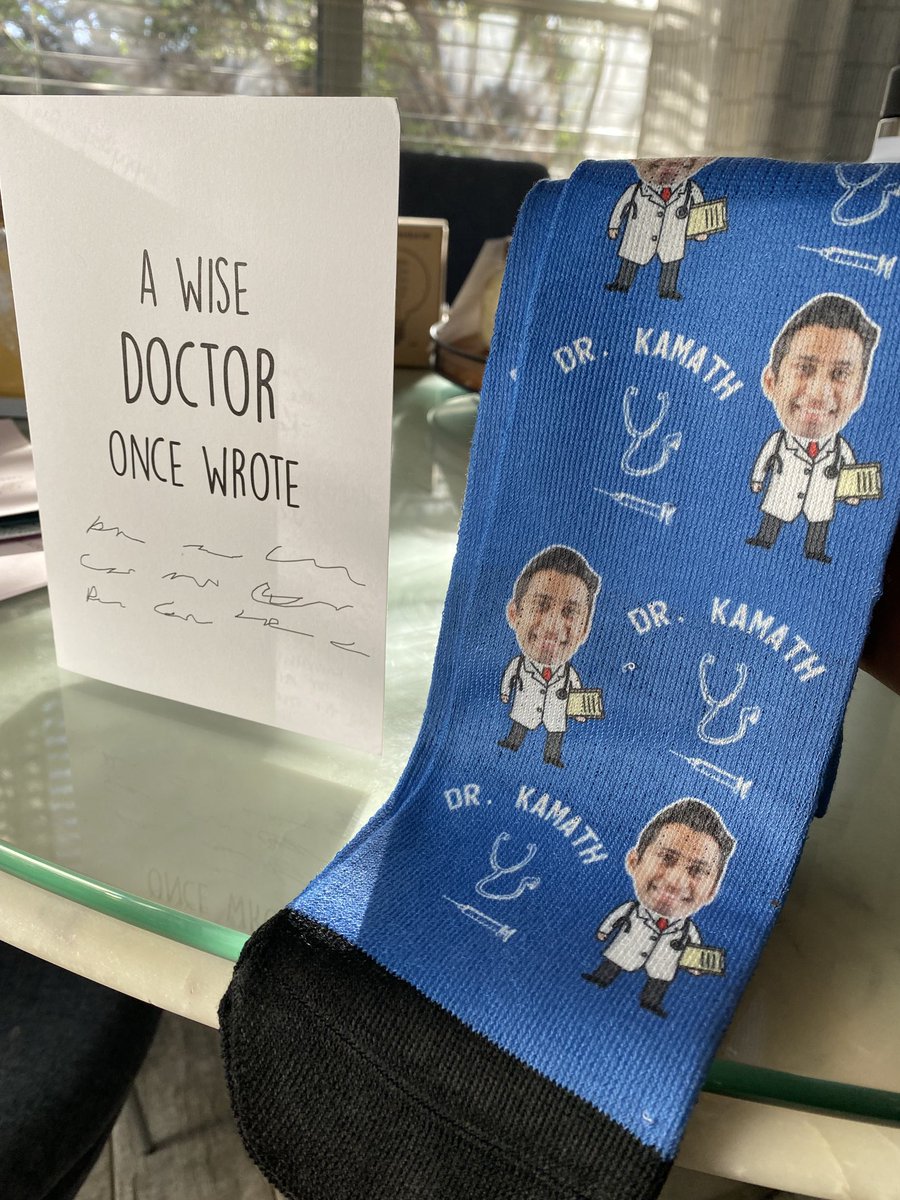 Who doesn’t love a fun pair of socks? Thanks to the clinic team ⁦<a href="/AscensionSeton/">Ascension Seton</a>⁩ for this hilarious (and functional) #DoctorsDay gift!