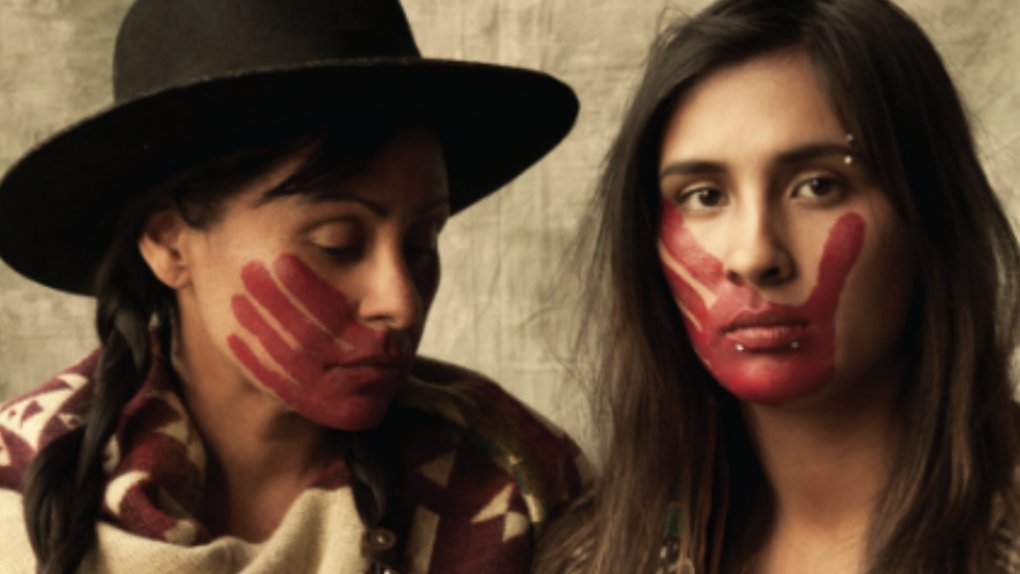 WOMEN OF THE WHITE BUFFALO  Joan Amenn revue:  Only those with true warrior spirit could face the personal and historical tragedies of the Lakota people and uphold  traditions, but these women follow matriarchal ancestors and are resolute. awfj.org/blog/2022/04/0… <a href="/jmamenn/">Joan Amenn 🌻</a> <a href="/awfj/">Alliance of Women Film Journalists</a>