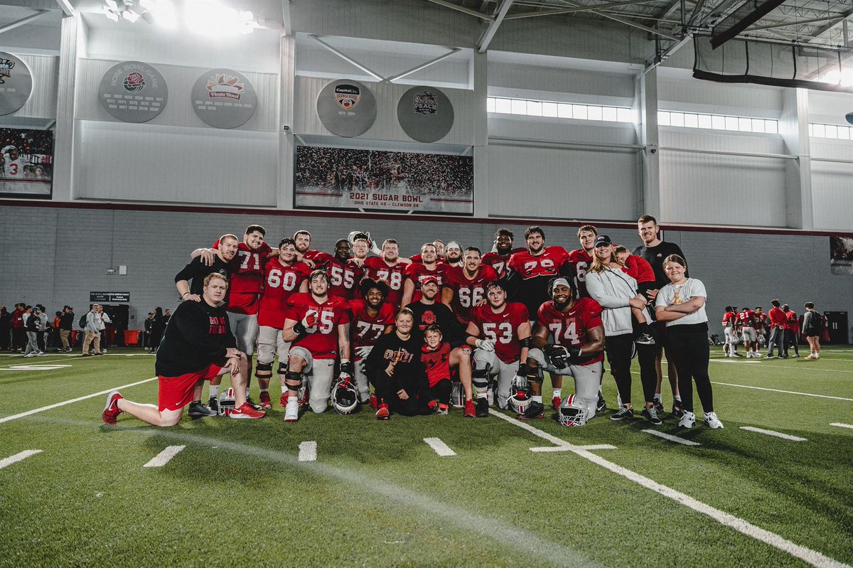 OhioStateFB's tweet image. it all starts up front 💪 #Fight #GoBucks