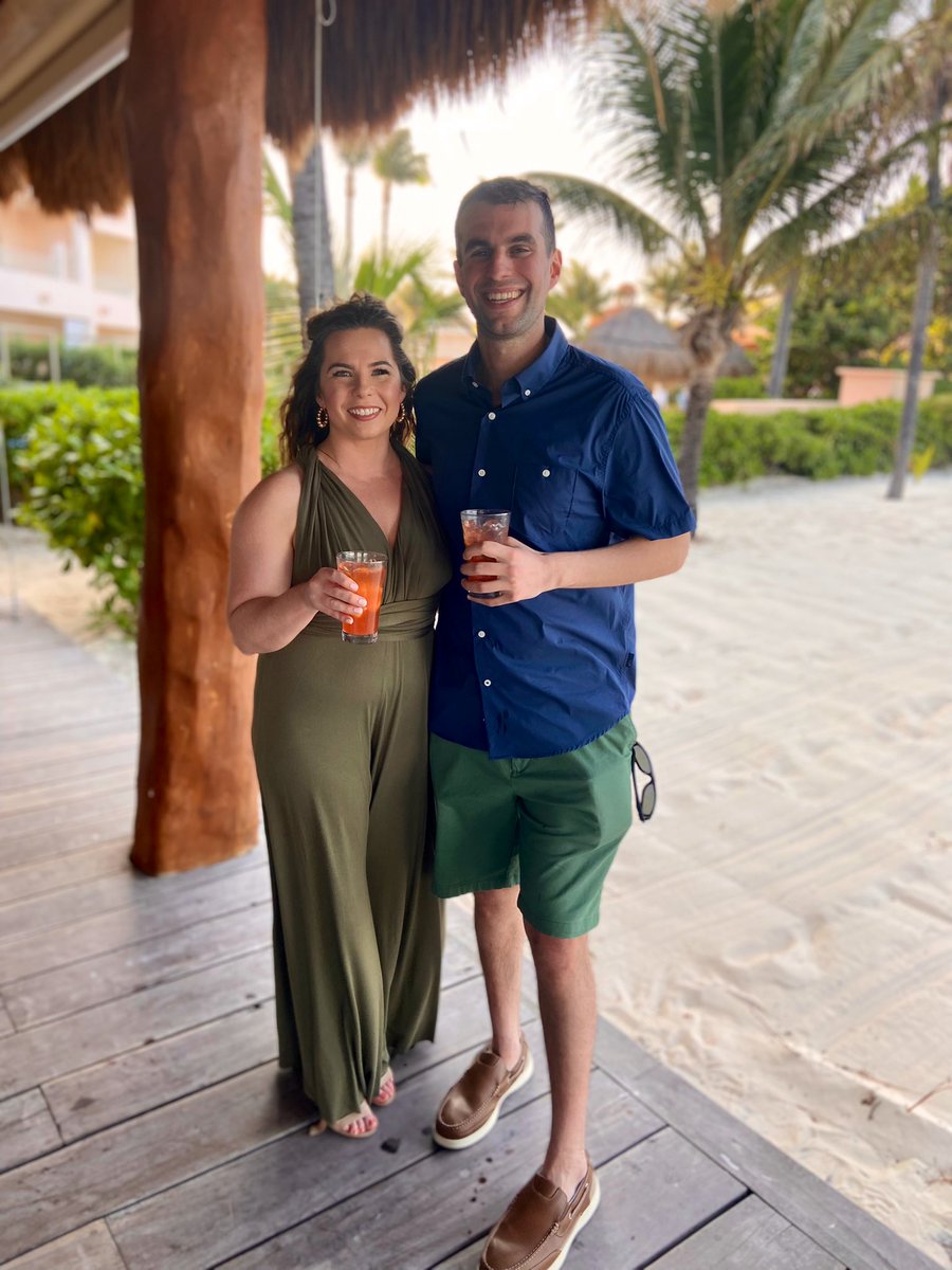 nuggetbritt's tweet photo. My little sister gets married tomorrow! https://t.co/C4i6ynppxE
