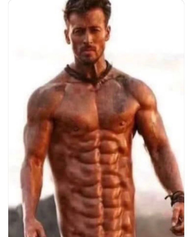 I will become the king of the metaverse. 
#Crypto #NFT #BTC #coachella