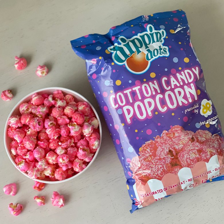 SnaXium's tweet photo. Cotton Candy Popcorn  
💗🍿💗 
@DippinDots is just getting crazy with their collabs! This time they joined forces with @docpopcorn
.
.
#snacks #DippinDots #DippinDotsPopcorn #popcorn #DocPopcorn #CottonCandy #CottonCandyPopcorn #moviesnack #kosher #glutenfree #movienight #snaxium https://t.co/DRSr1XzuJs