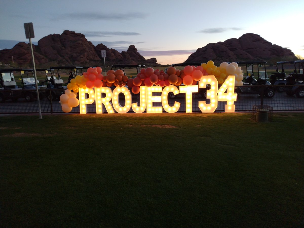 JoeBear72's tweet image. So Proud of @MeLlamoTrevor Had a chance to talk &amp;amp; catch up a little before the @ProjThirtyFour Golf Tournament this year. He wasn't just standing around being a "Celebrity", he was helping get set up &amp;amp; arranging Raffle Prizes. Big Love for everyone @ProjThirtyFour  💖 #CoryHahn