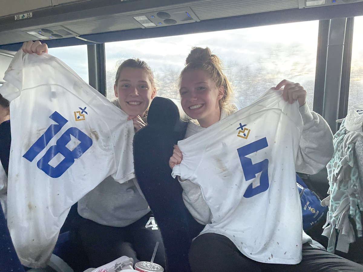 Tough battle today against the weather at Davenport North. It was a back and forth game but the eagles pulled through with a goal in the last five minutes to pull of a 3-2 win! Donovan with 2 goals and Berning with 1! Great win today eagles! 💙💛#topten #welovemud #getdirty