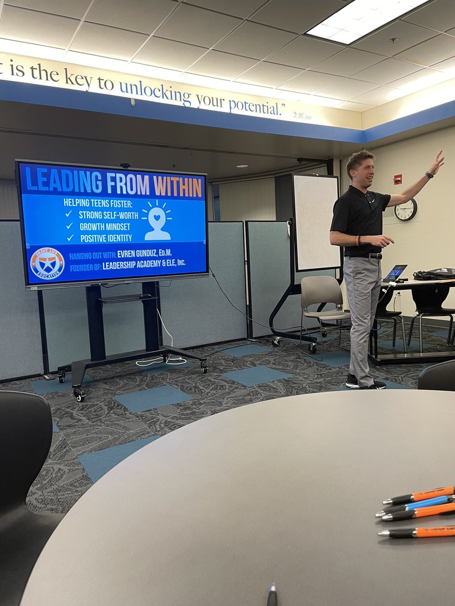 Aubrie Rojee tweet media