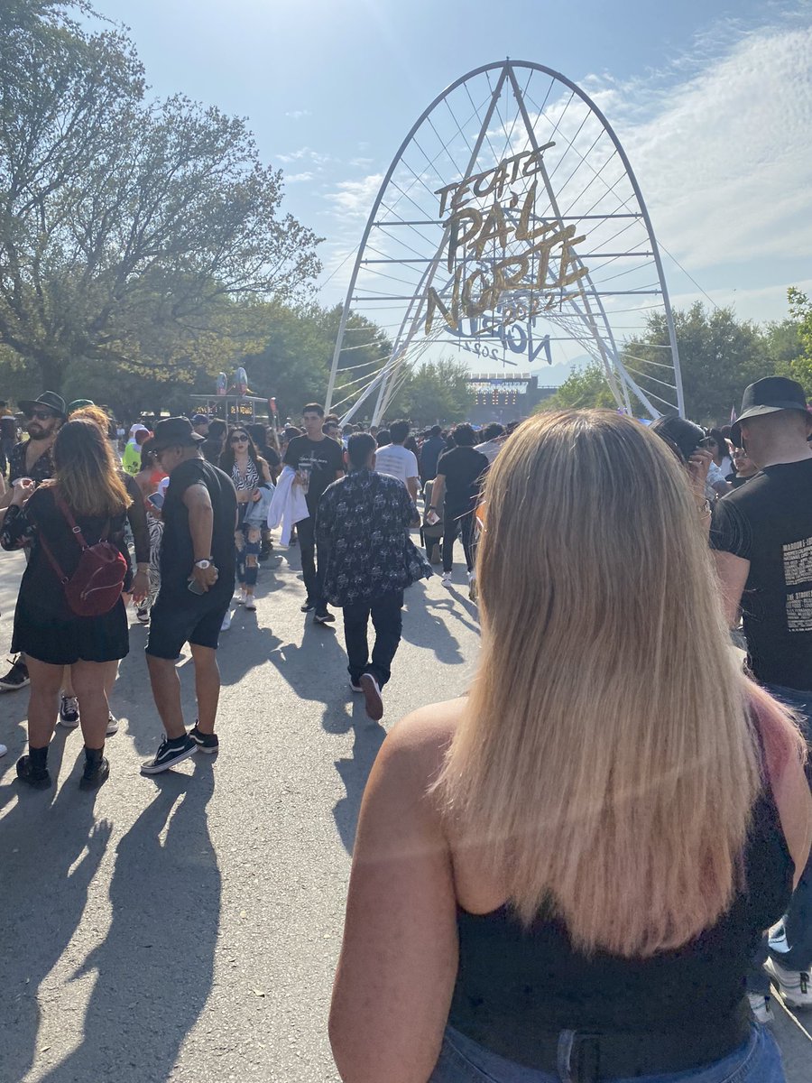 DylanDSmith1's tweet photo. Best trip to Mexico yet! With the best girl to date 🥵 #Palnorte2022 https://t.co/57Wbs7Bmla
