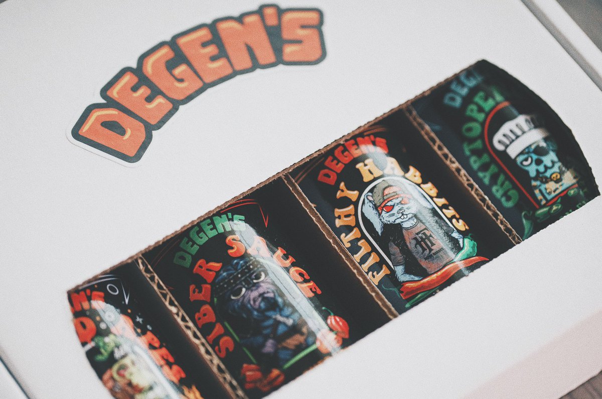 moonsofmarsxyz's tweet image. We’re bringing the heat.  The full Degen’s Hot Sauce collection drops tomorrow 🔥🌶🔥🌶🔥

#Renegades get first dibs, then we’ll open up for public sale shortly after. More info to be posted on our Discord tomorrow, stay tuned!