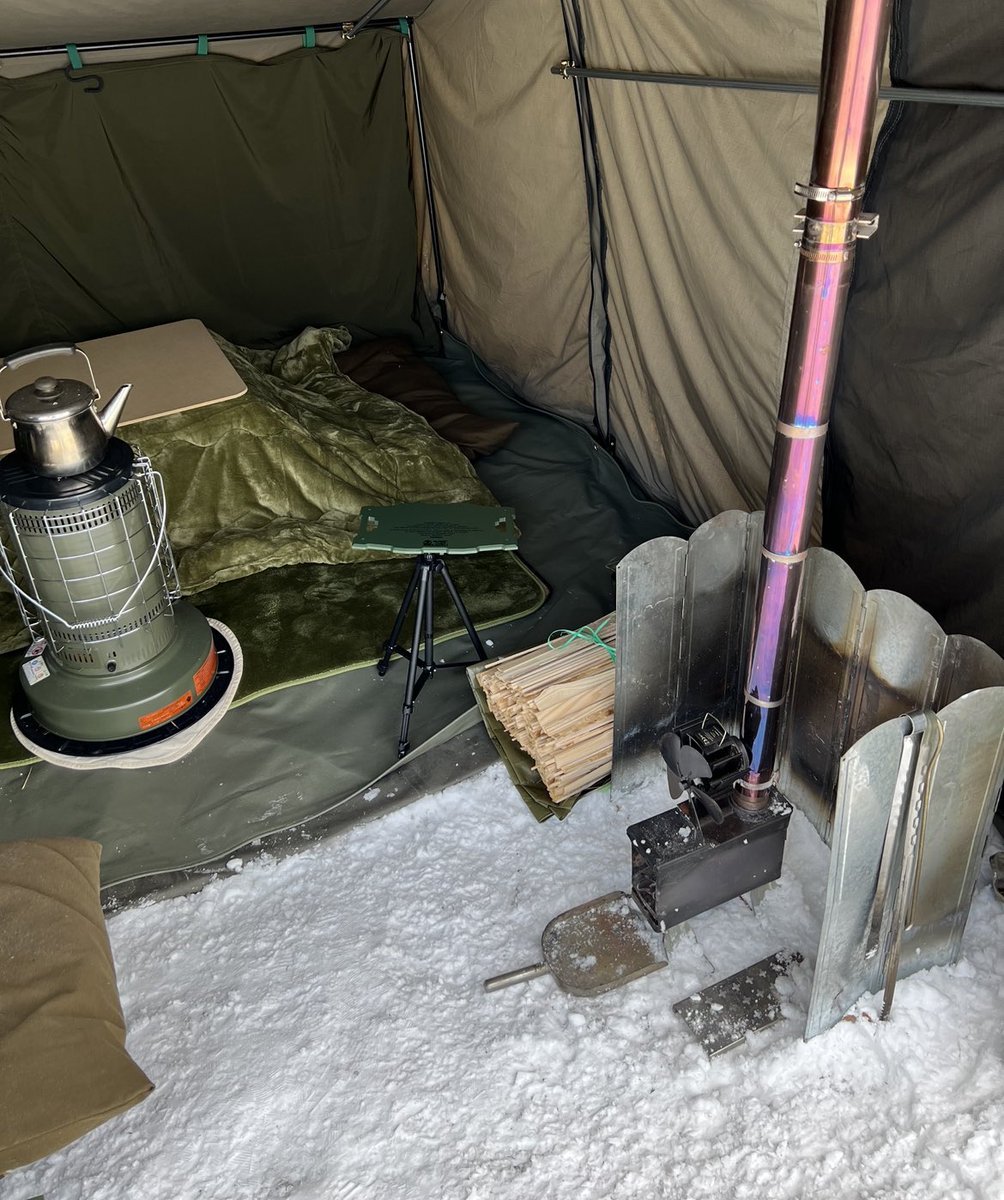miriotacamp's tweet photo. 年末年始の雪中キャンプ
#ルートベース #雪中キャンプ 
#ルートベーステント 
#rootbasetent #rootbase https://t.co/YdJfo8rqQQ