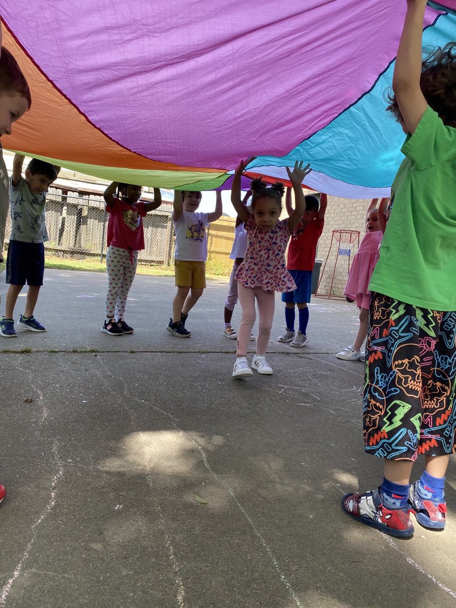 Work together Wednesday was so much fun @CFISDELC1. The children worked together on team building activities and had a blast! #WOTYC #WorkTogetherWednesday #teambuilding @CFISDELCS
