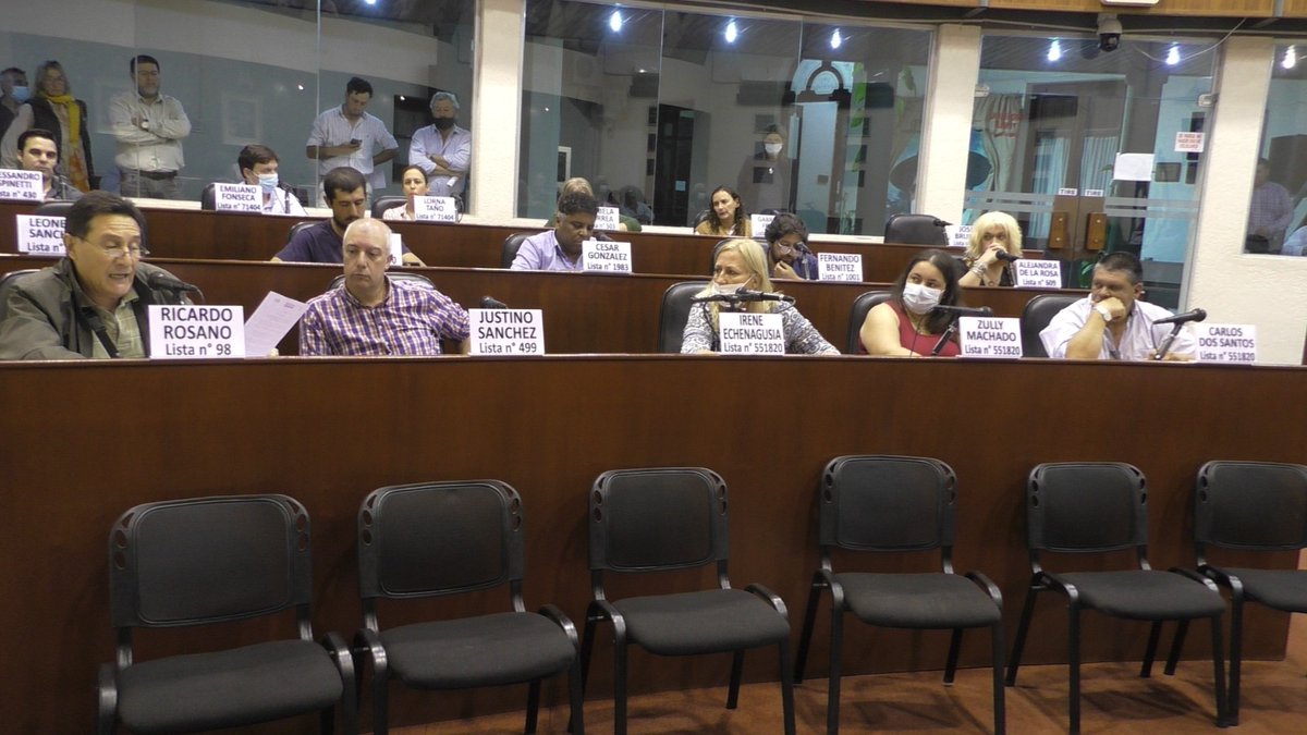 Quedó incorporado al artículo Nº 41 de las Directrices Departamentales de Ordenamiento Territorial y Desarrollo Sostenible, un inciso que habilita a la creación de predios de superficies menores a 300 metros cuadrados, en casos de programas públicos de vivienda de Interés Social.