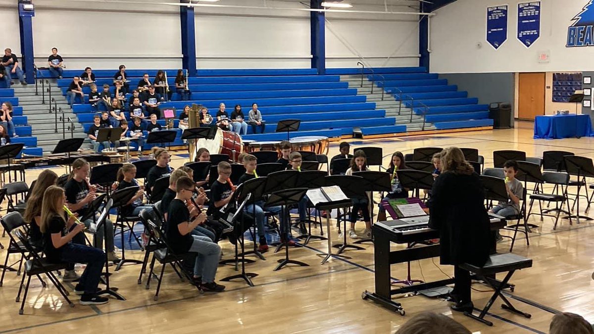 wvmusicboosters's tweet photo. Our middle and high school symphonic bands did an outstanding job performing tonight! https://t.co/RdDJqYld8d