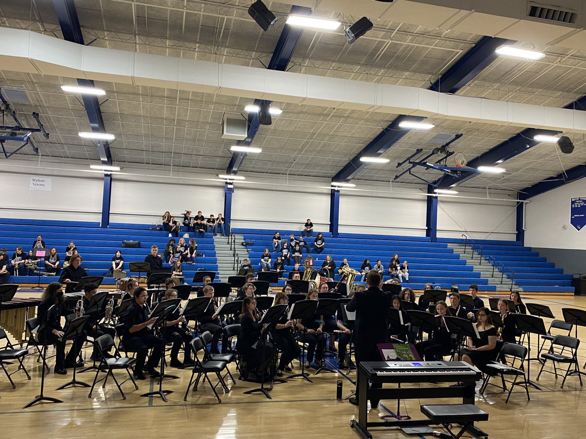 wvmusicboosters's tweet photo. Our middle and high school symphonic bands did an outstanding job performing tonight! https://t.co/RdDJqYld8d