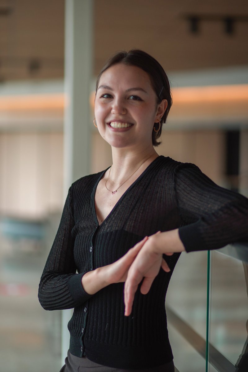RRCProjector's tweet photo. Meet the 2022-2023 team!

This is our Arts &amp; Culture Beat Reporter, @rrrainah (she/her).

After studying architecture in the UK for four years, Rainah moved back here to pursue CreComm. She loves talking and writing about anything to do with Winnipeg’s art scene.

📸: @andrrrreh https://t.co/kpJLMImHrx