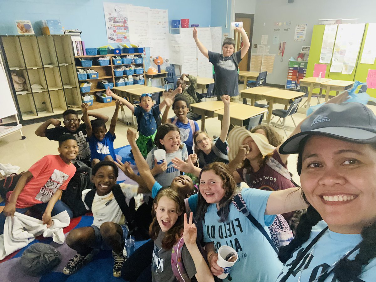 Deemples25's tweet photo. T’was a full of fun Field Day at MGES!  #teamwork #sportsmanship #support  #MyKnights https://t.co/YKaQFjErOj