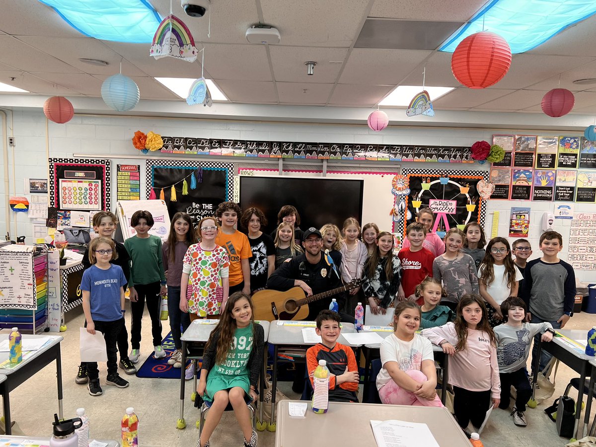 Unit 3 Character Studies Celebration!! Third Graders got to celebrate finishing our story of Because of Winn Dixie! We watched the movie and brought the amazing bbq scene with snacks! <a href="/MsCiaglia/">Danielle Ciaglia</a>