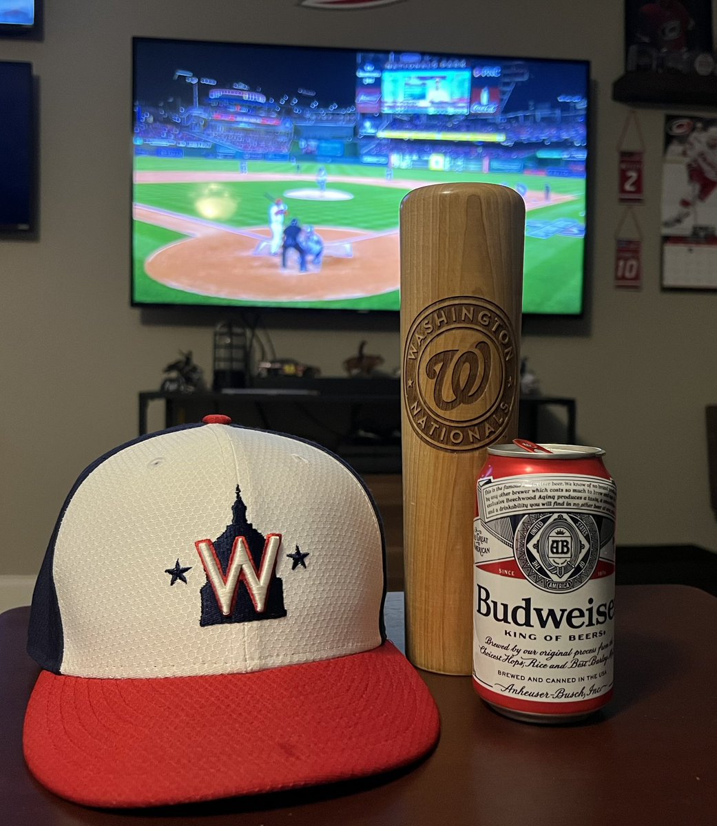 paulwhittington's tweet photo. Nothing better than #OpeningDay baseball! #OpeningBeerDay https://t.co/DkTHzJ3or9
