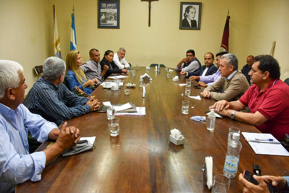 Programa Incluir Salud Salta: Se busca descentralizar la atención y beneficios a los municipios

Noticia: holasalta.com/post/programa-…