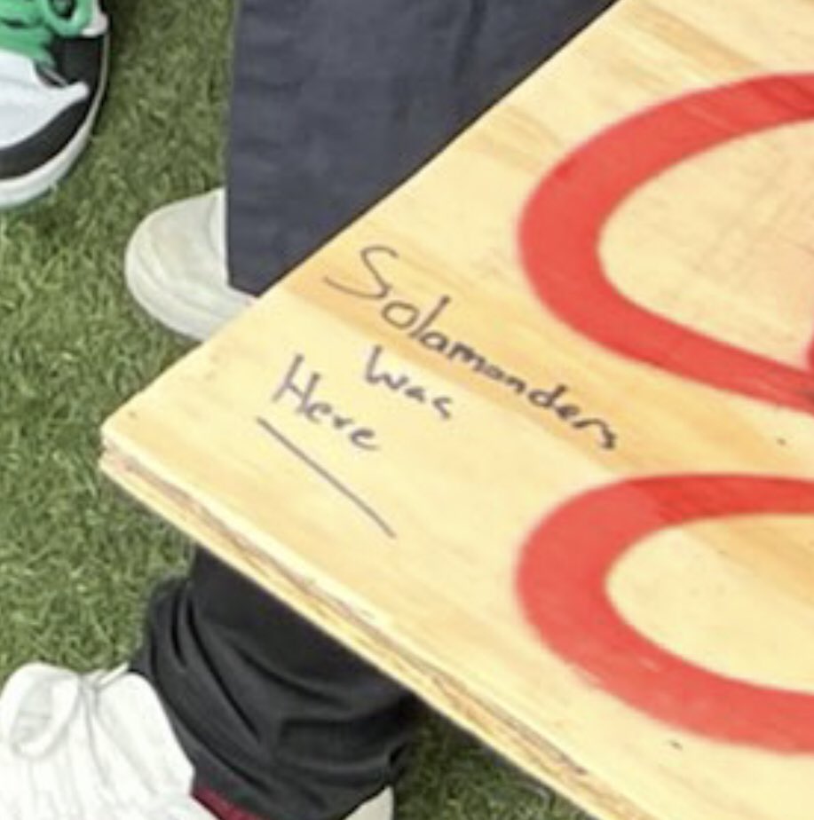 Ayooooo <a href="/DegenTrashPanda/">Trash Panda Penthouse</a> lol???

Ps. <a href="/garyvee/">Gary Vaynerchuk</a> you looking mad cute in this pic.