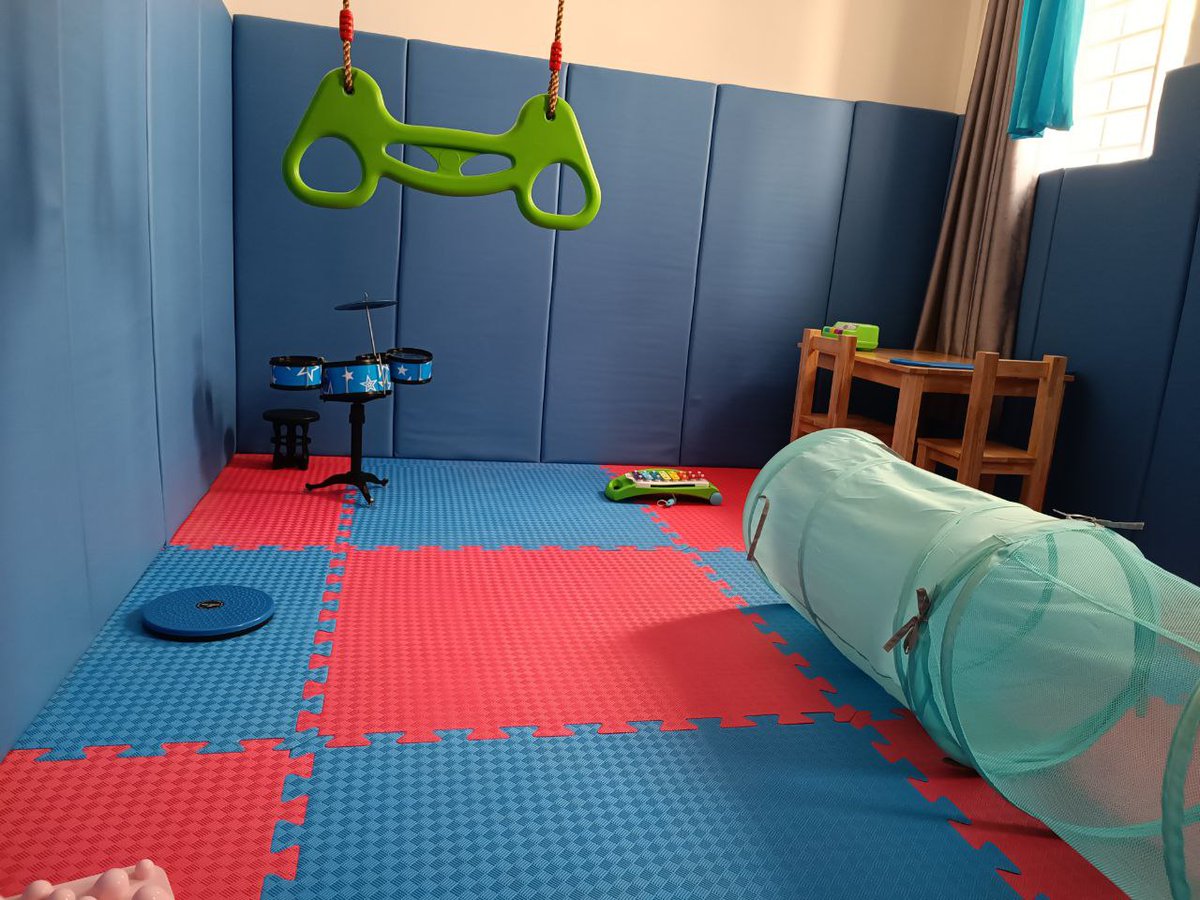 sophaneth_heng's tweet photo. Kids are loving the sensory room. I am happiest when I see the smiles on their faces.
Happy Friday everyone!
.
#specialeducation #cambodia #specialeducationcambodia #orbrom #orbromcentre #specialneeds #learningneeds #uniquelearners #sensoryroom #sensoryexperience #sensoryoverload https://t.co/oHcVhhpu0w