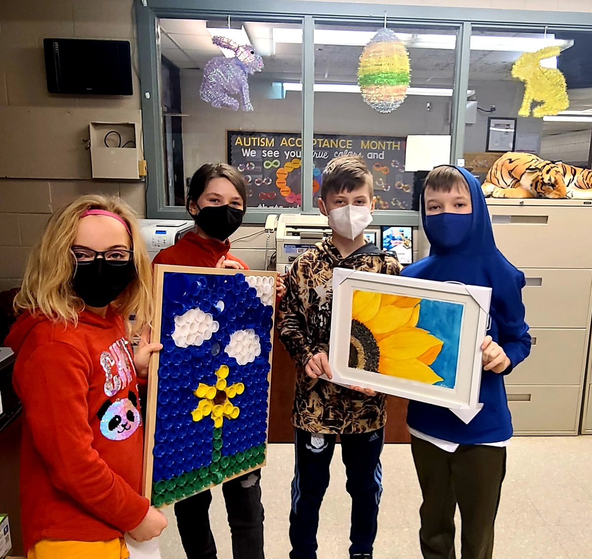Please check out these pieces of art created by @csbarrysmt 's class community to raise funds to support <a href="/redcrosscanada/">Canadian Red Cross</a> 's Ukrainian efforts 🇺🇦♥️at the @sjfm this weekend! 
<a href="/mwthillier/">Matthew Hillier</a>
#NLESDteachersforpeace
#Upstanders