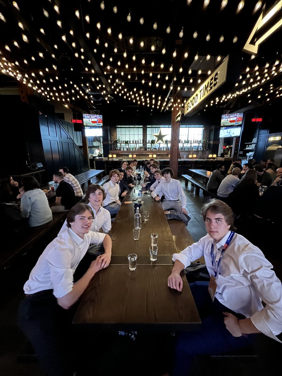 Post Game meal at the National on Tenth with our @MacsTournament mini #Asher 💥