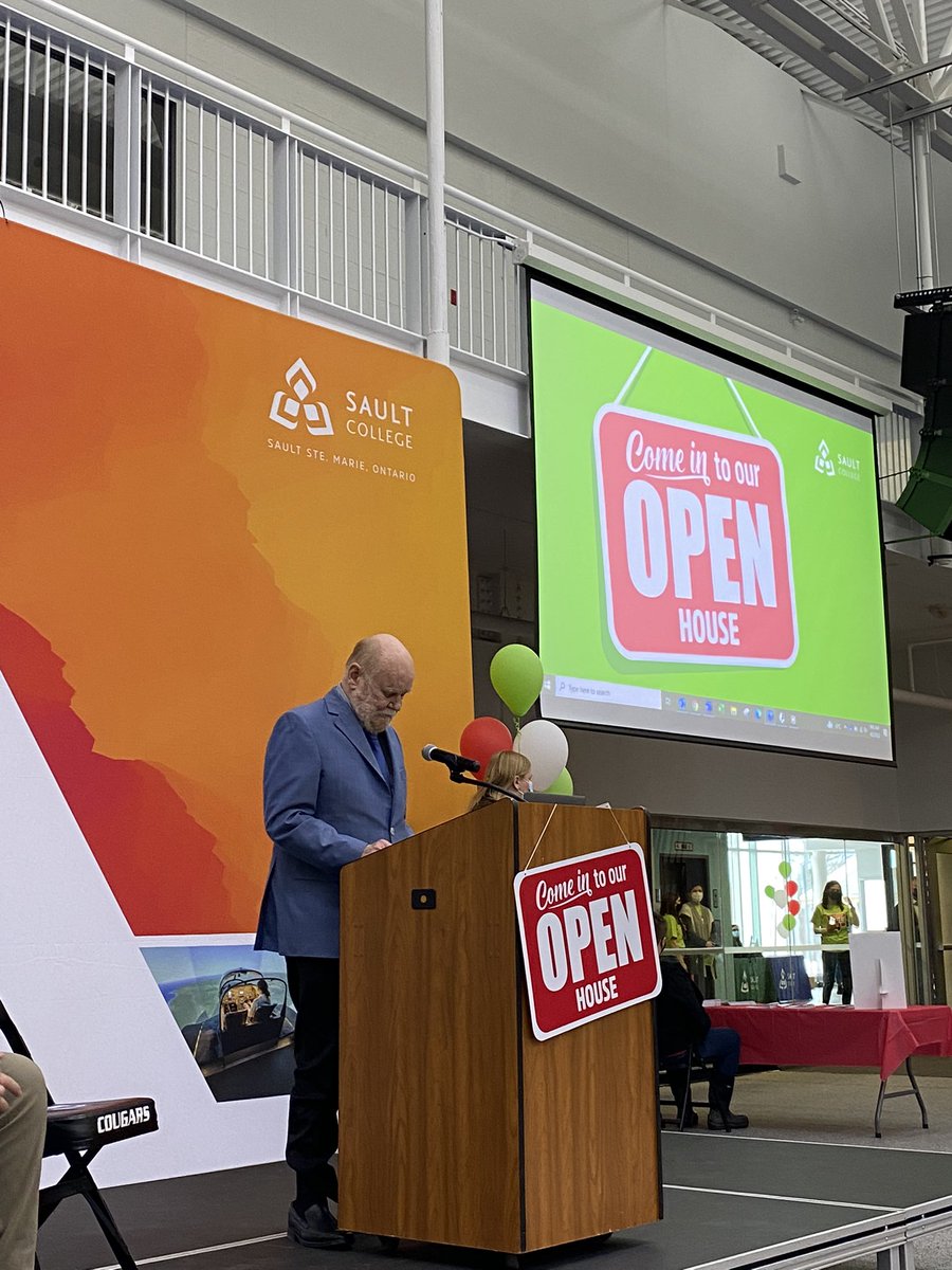 AmazingatSault's tweet photo. Throwback to last weekend! Met some great future Aviation students and their families at our first in-person Open House. Getting set to do it all over again this weekend when we welcome future students from all our other programs.
#saultcollege #whereweareiswhoweare #aviation https://t.co/fFU3wRscuK