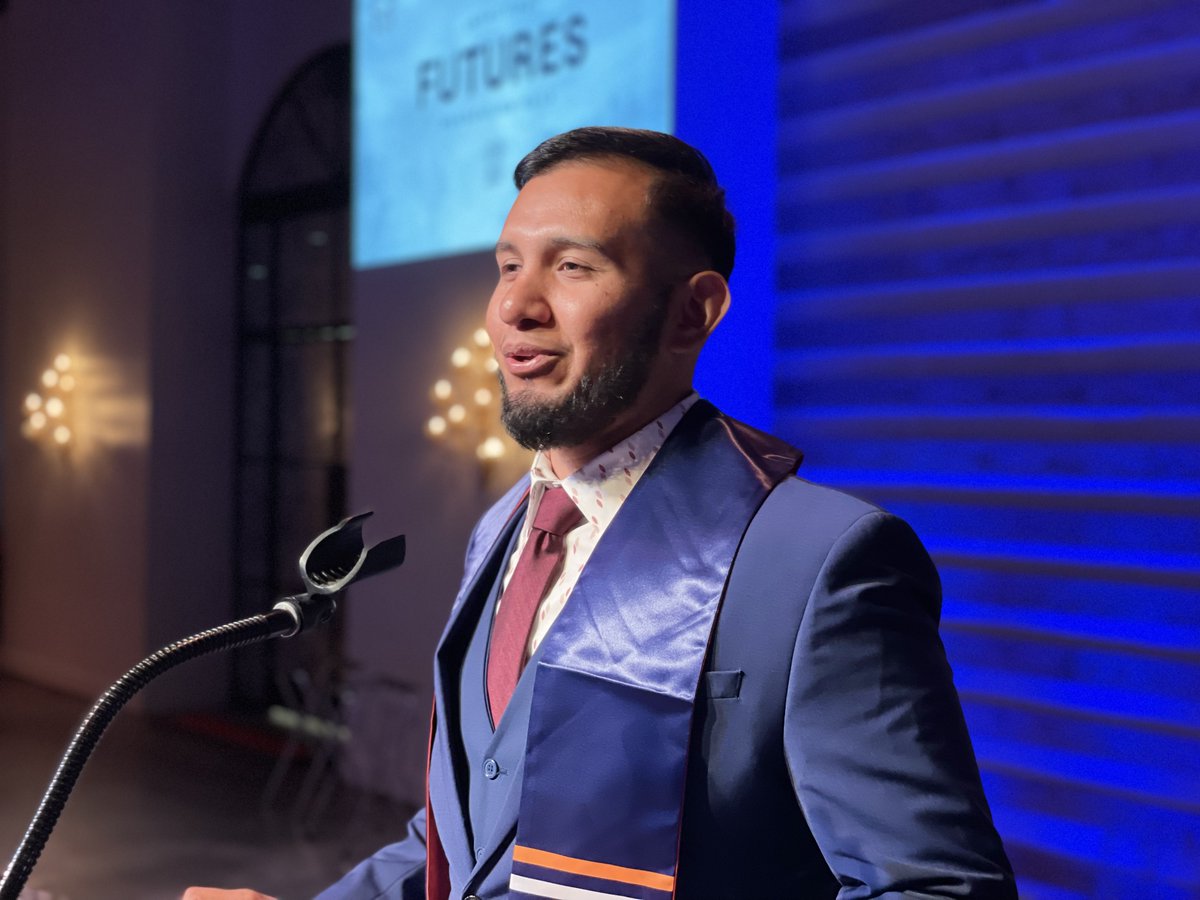 OneGoalGraduate's tweet photo. “Next Spring I graduate from college. The first in my entire family. Now my younger siblings and cousins get to see me walk across the stage and receive my diploma. I get to set an example.” - #OneGoalHouston alum Edgar Gaonas and #GraduationGala keynote speaker https://t.co/Hb0nwFbS0z