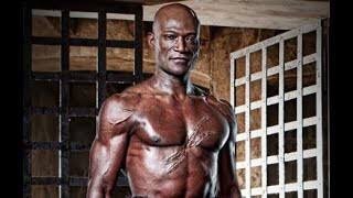 FabianoTower's tweet photo. Esse juiz parece com o ator Peter Mensah, da série Spartacus.
#VamosSãoPaulo 👊🏻 #SPFC
#TricolorNaConmebolTV
#SulAmericana2022 #GrandeConquista #AYAxSPFC https://t.co/VGuV0acIo4