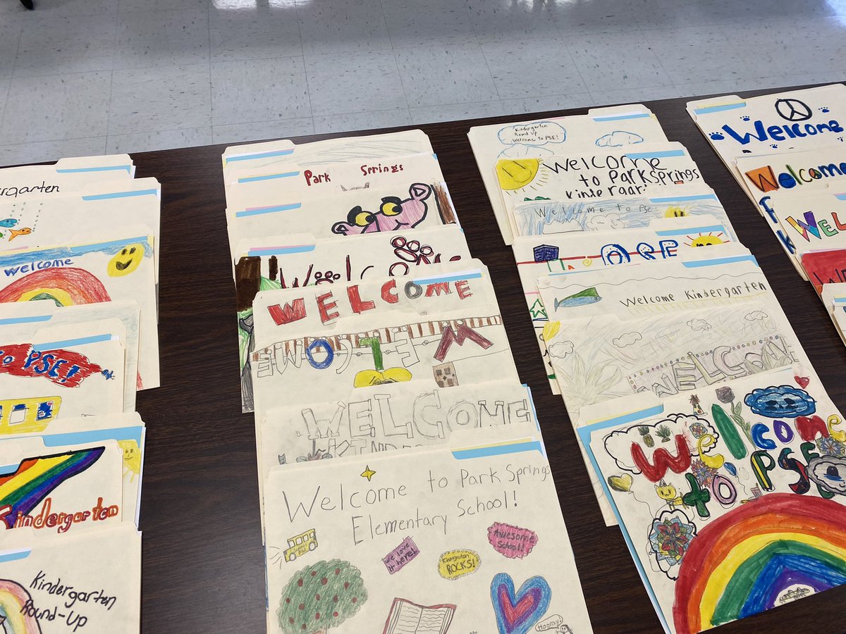 RPE_AP's tweet photo. Truly honored to serve my PSE family, leadership team, and incoming Kindergartners 💜 #KRound-Up @principalpse @parkspringsPTO @ESCadre9 https://t.co/gRsDzgWnzd