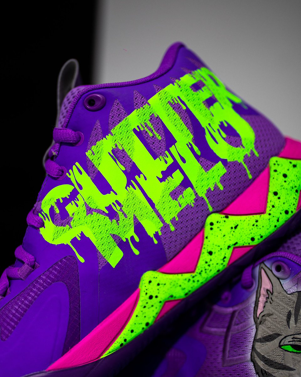 PUMAHoops's tweet photo. Sheesh these looking clean 🛸💕🕺@GutterCatGang @MELOD1P https://t.co/OhKTHAoyLJ