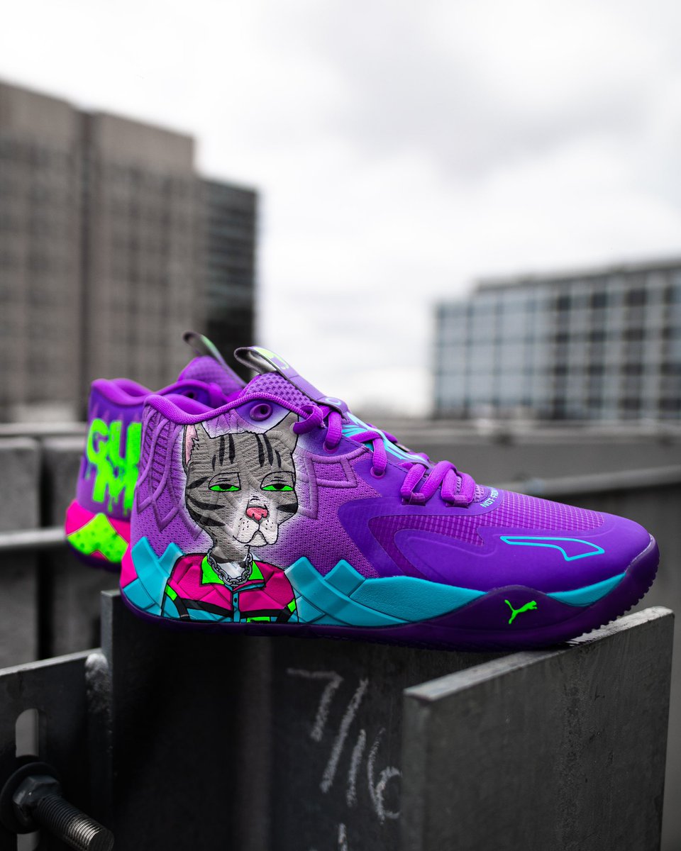PUMAHoops's tweet photo. Sheesh these looking clean 🛸💕🕺@GutterCatGang @MELOD1P https://t.co/OhKTHAoyLJ