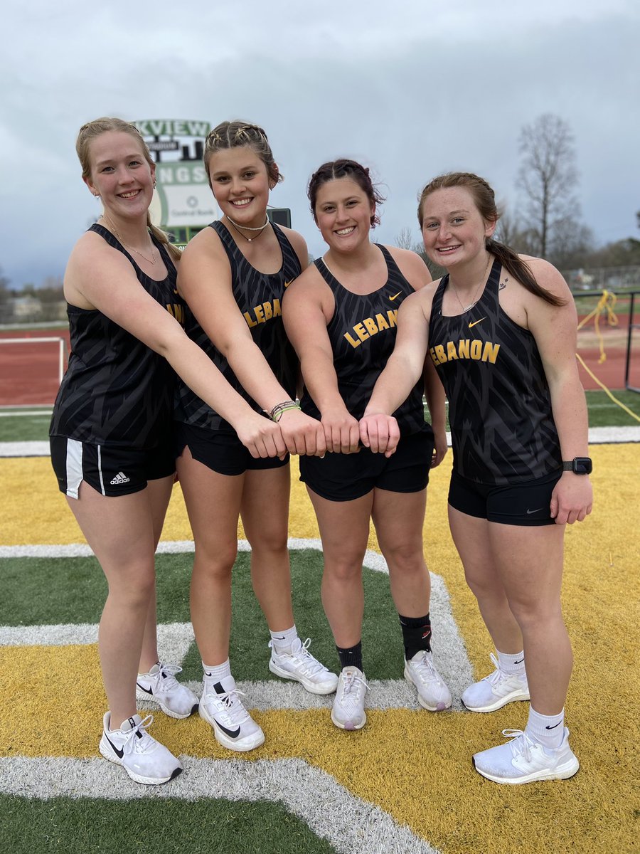 Throwers relay of Elsie Shadel, Destiny Zimdars, Kally Mack and Brooklyn O’Cain got 3rd!