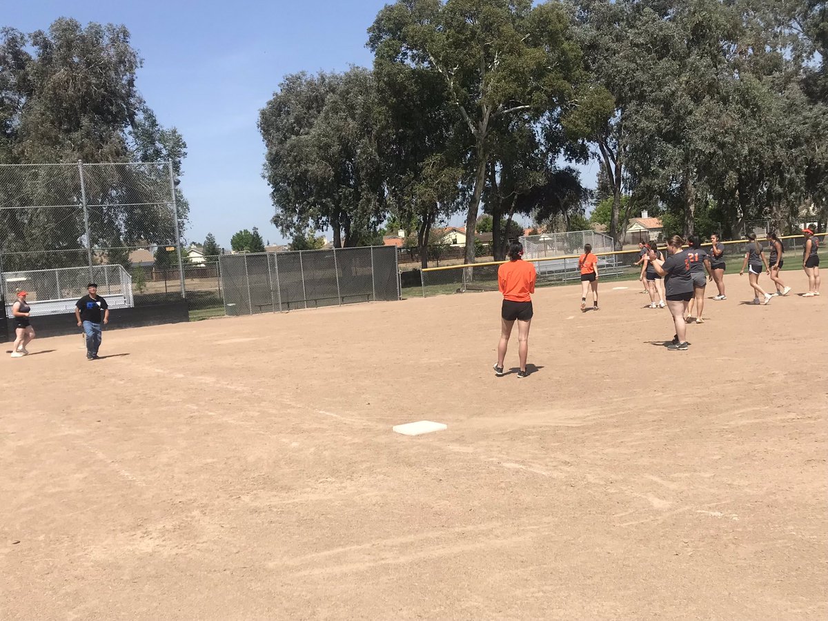 MHS🥎 hosted our annual Pacific club day on the diamond. I know these kiddo’s look forward to this and so do we.  Thank you again Pacific club 
#MHS🥎 #servantleadership #bebiggerthanthegame #we🧡pacificclub