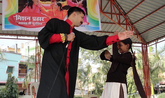SHIFUJIJAIHIND's tweet photo. वंदेमातरम्, #मिशनप्रहार #MissionPrahar
सशक्त ही सुरक्षित का मतलब है जो ताक़तवर है वही सुरक्षित है, कमज़ोरों को या तो आंसू मिलते हैं या फिर भीख! #mastershifuji #womenempowerment
Pc - #DeekshaStyle https://t.co/XUTHuotvgy