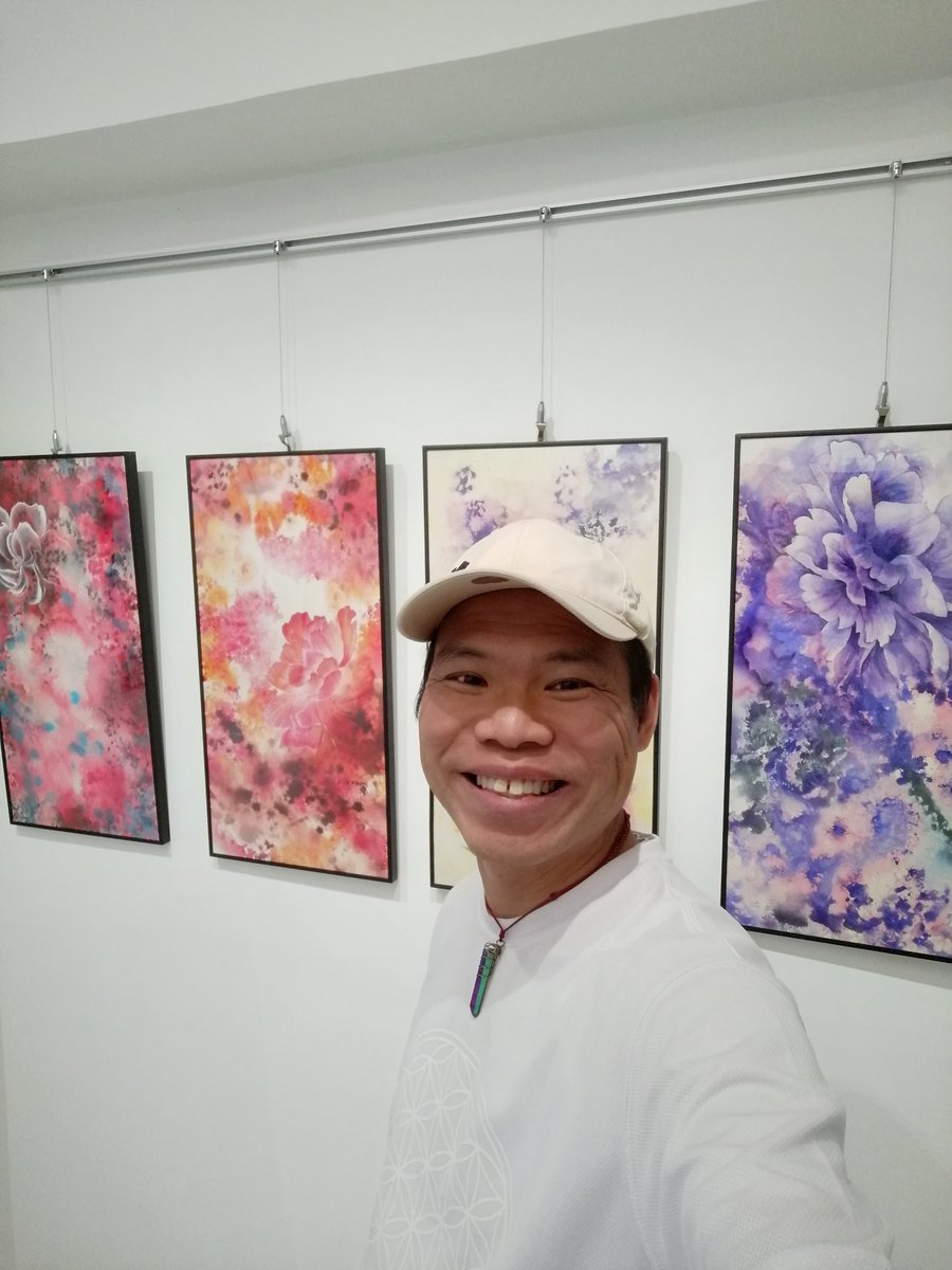albertccchung1's tweet photo. Art Pieces of Ms Rebecca @BLINK Gallery https://t.co/dpNOjNvVTF https://t.co/MDSSfH0kTH