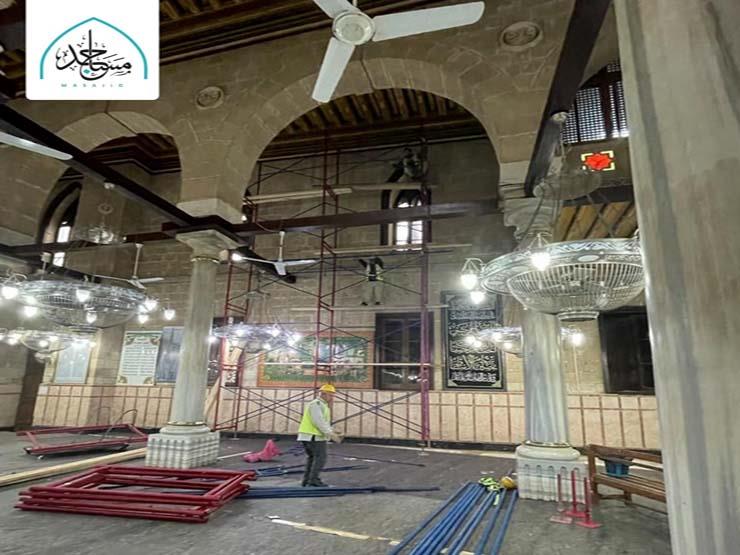 اليوم.. أول صلاة جمعة فى مسجد #الحسين بعد إعادة ترميمه #مصر_صور FPyZrH4WYAMwEnQ?format=jpg&name=900x900