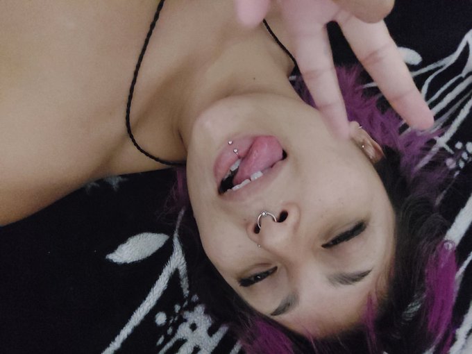 Cansados?? Yo si , esto de trabajar 12hs me est&aacute; matando xdn't https://t.co/s8znRYzmYL<a href="/tag/nuevafotodeperfil"class="tags"><span>#nuevafotodeperfil</span></a>