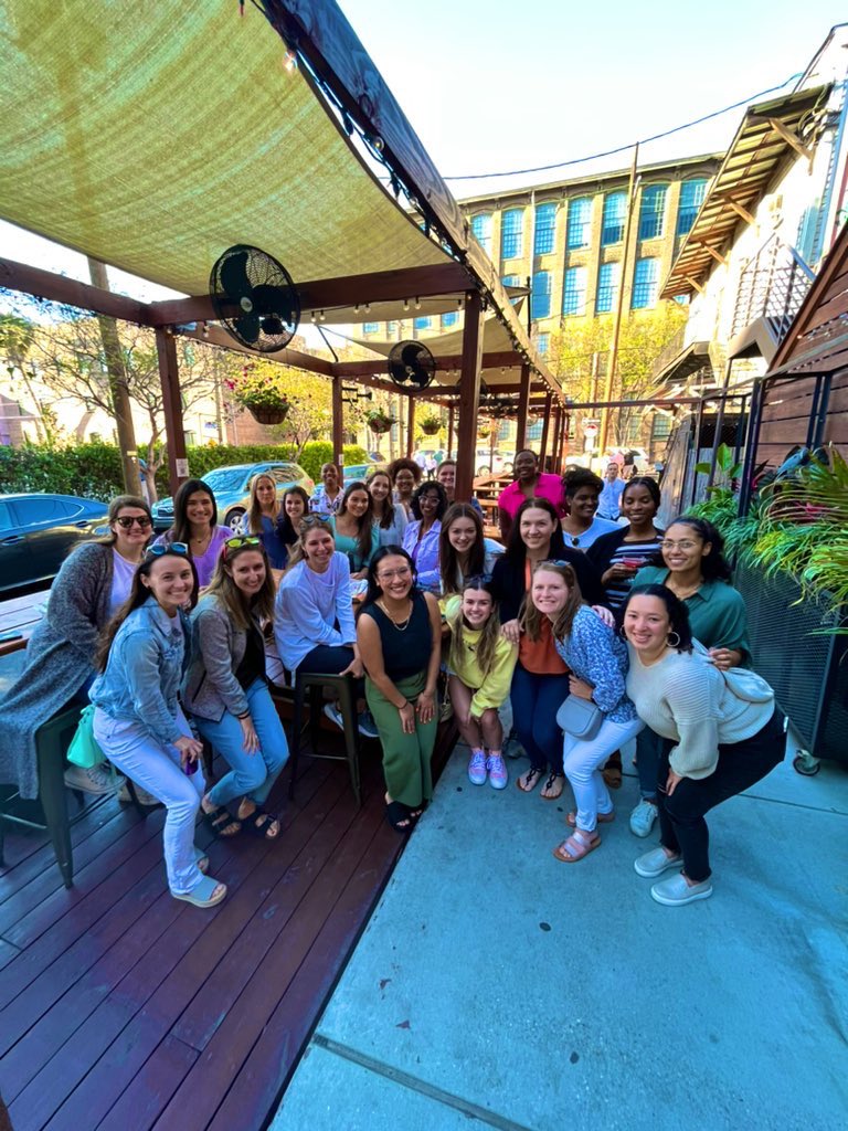 JMSpangenberg1's tweet photo. Tonight was the first ever Women in PM&amp;R event with the LSU Residents hosted by the LSU PM&amp;R Interest Group! Huge thank you to everyone for joining! What a great night getting to know these lovely ladies! #Physiatry #MedTwitter https://t.co/iiJk7nw9ZO
