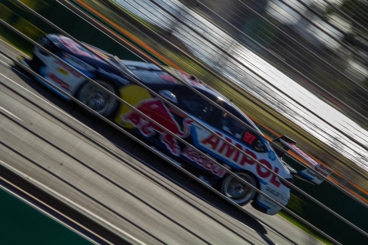 luc4sfoto's tweet image. #ausgp Day 1 🏎