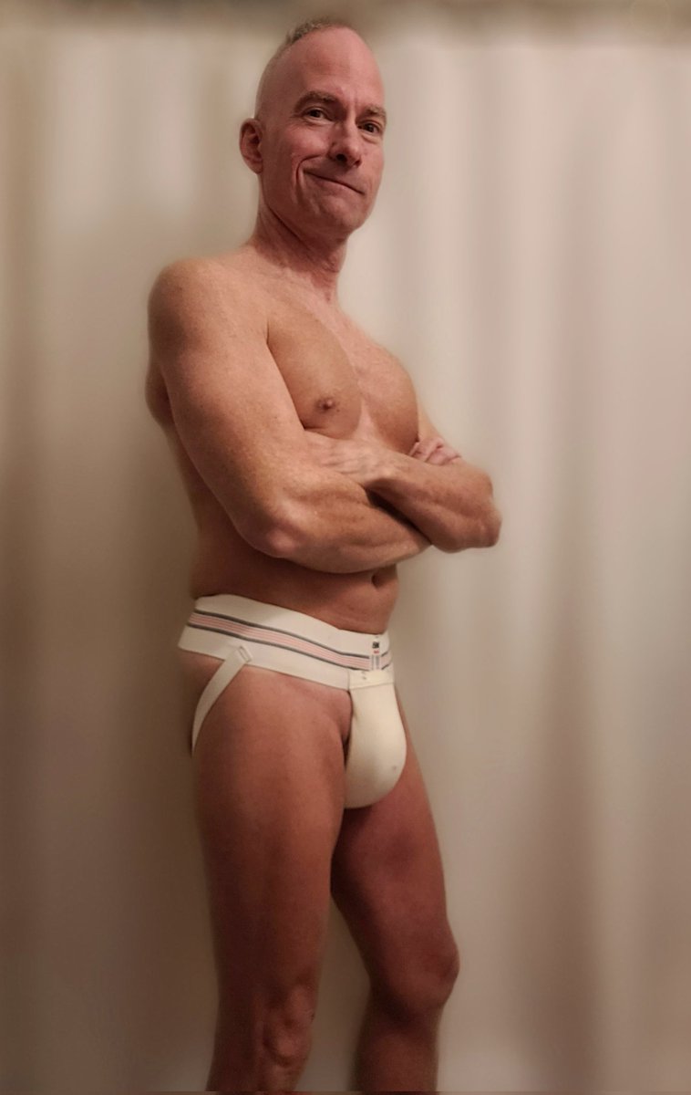 androfanatics's tweet photo. #BaseballOpeningDay #JockstrapFriday #BikeJockWithCup #BaseballJockstrap #Jockstrap #WearACup @bikeathletics https://t.co/N2tEoo7ICb