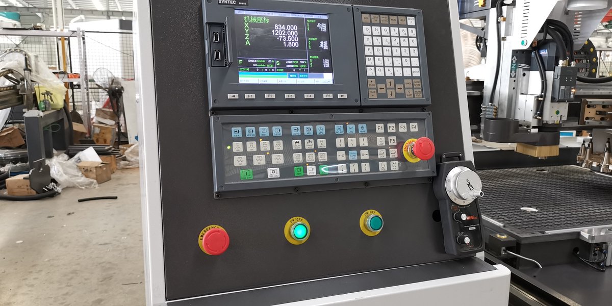 EA48 with 9kw hsd spindle ,can meet all kinds of woodworking functions.
sales08@missilecnc.com
+86 13026580154