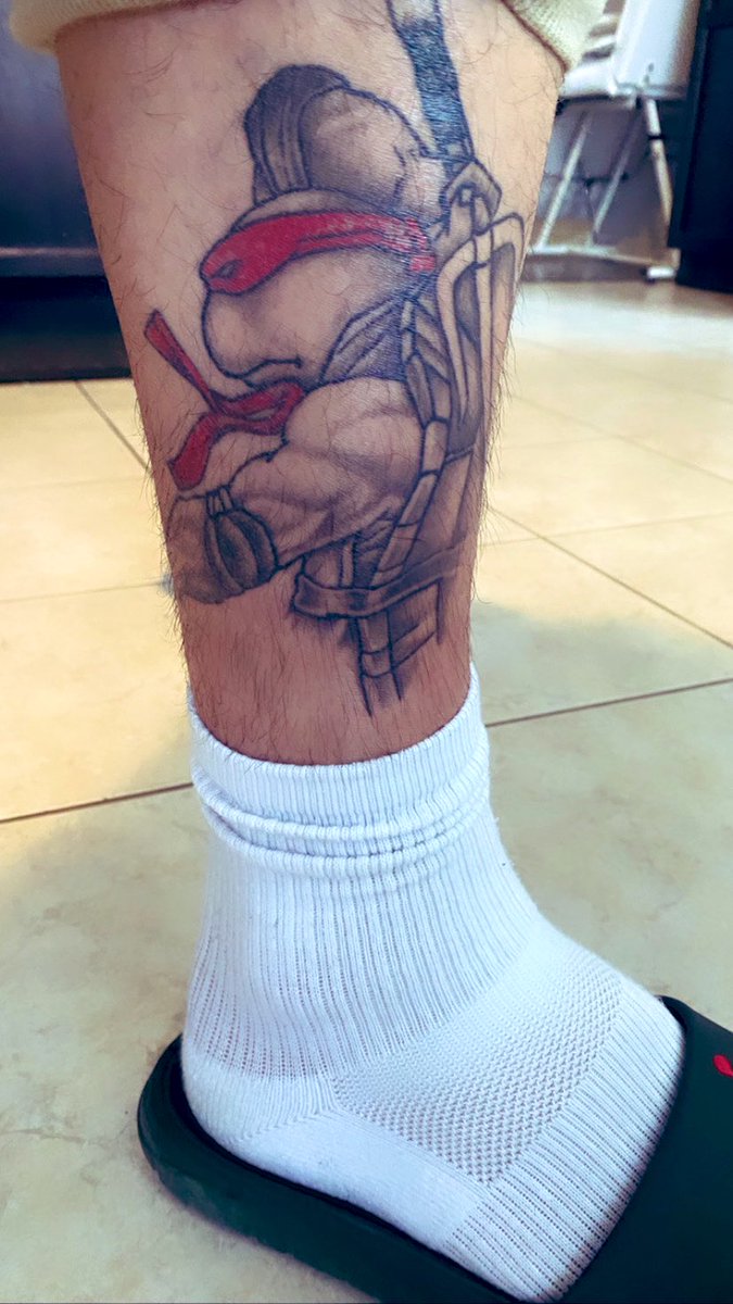 3eyedsavage's tweet photo. I cant believe I just won this #CMB derivative! My guy @Wavy_Eh has a Raphael tattoo, and my Raph has a @3eyedsavage tattoo....so meta. #WhoGone? #factionwar #savageturtlepower who wants pizza? https://t.co/bEScc8mqAc